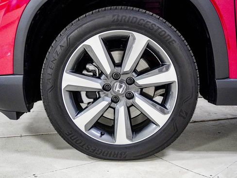 Certified 2025 Honda Pilot Elite image 17