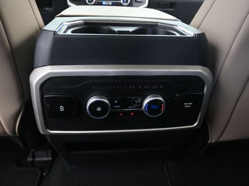 Used 2024 Ford Expedition Max Limited AWD/4WD image 19