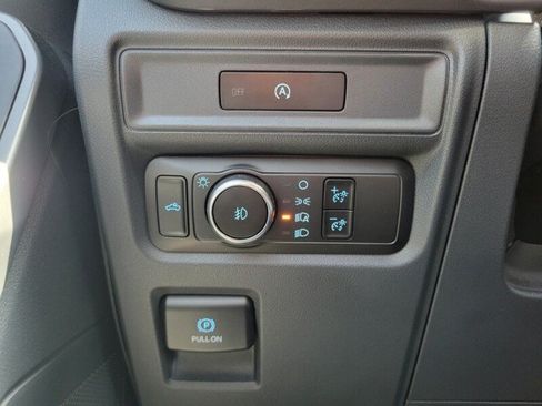 Used 2025 Ford F150 XLT w/ Equipment Group 301A Standard AWD/4WD image 19