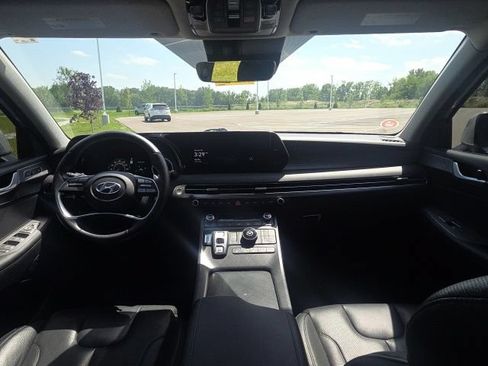 Used 2024 Hyundai Palisade Limited FWD image 23