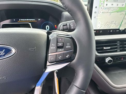 New 2026 Ford Explorer Platinum w/ LUX Leather Package image 27