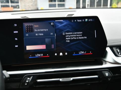 Used 2025 BMW X1 xDrive28i AWD/4WD image 14