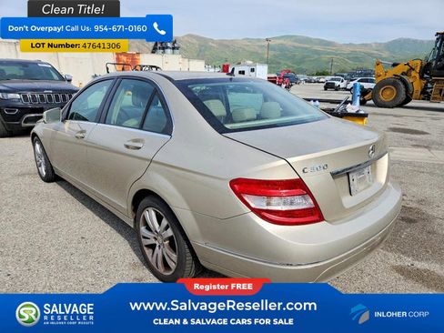 Used 2010 Mercedes-Benz C 300 Sedan image 3