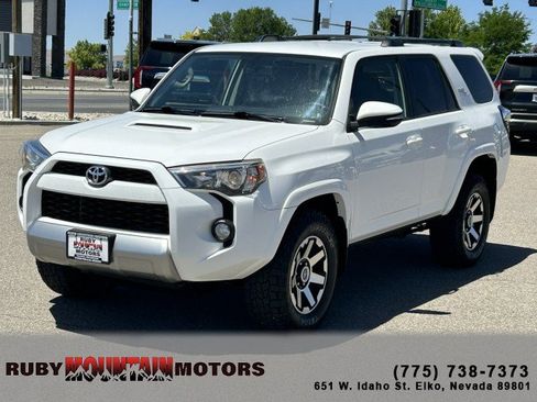 Used 2019 Toyota 4Runner TRD Off-Road Premium AWD/4WD image 3