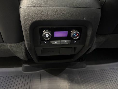 Used 2024 Chevrolet Traverse RS w/ LPO, Floor Liner Package image 15