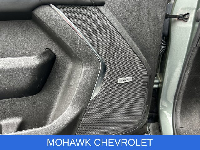 Used 2023 Chevrolet Tahoe Z71 w/ Z71 Off-Road Package AWD/4WD image 33