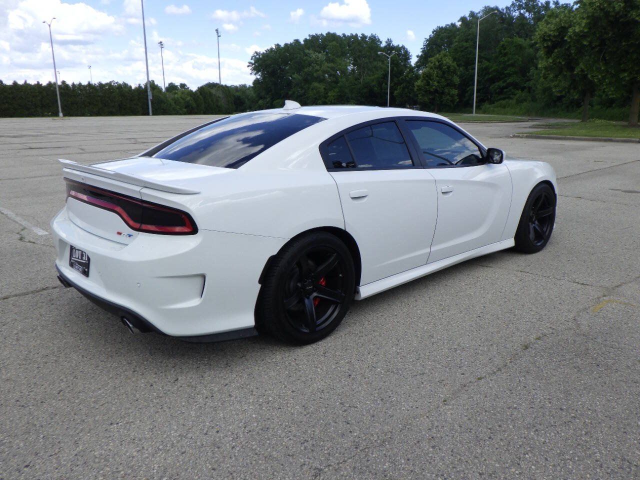 Used 2018 Dodge Charger SRT w/ Technology Group RWD image 7