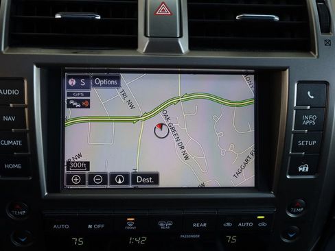 Used 2014 Lexus GX 460 w/ Premium Package image 39