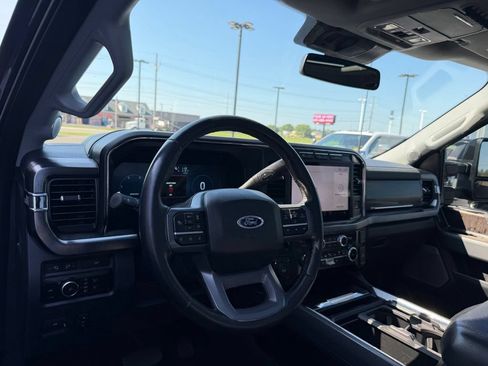 Used 2024 Ford F350 Lariat w/ Lariat Ultimate Package AWD/4WD image 12