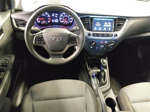 Used 2021 Hyundai Accent SEL w/ Cargo Package FWD image 22