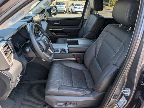 Used 2024 Toyota Sequoia Limited w/ Tow Technology Package AWD/4WD image 2
