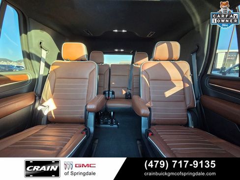 Used 2023 GMC Yukon Denali Ultimate AWD/4WD image 31