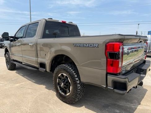 New 2026 Ford F250 Platinum w/ Platinum Plus Package AWD/4WD image 7