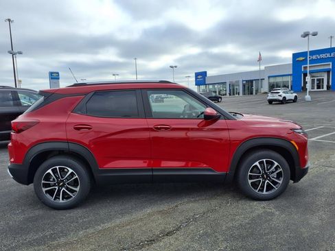 New 2026 Chevrolet TrailBlazer LT w/ LT Cold Weather Package image 2