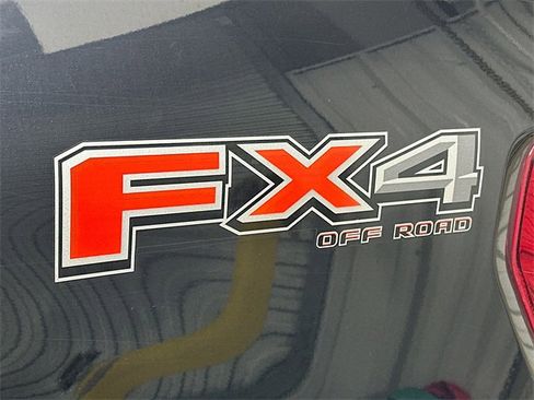 Used 2022 Ford F150 XLT w/ Equipment Group 302A High image 29