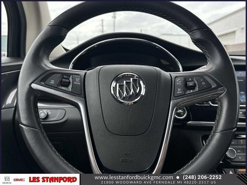 Used 2020 Buick Encore Preferred FWD image 21