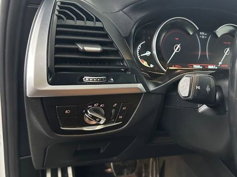 Used 2018 BMW X3 xDrive30i image 15