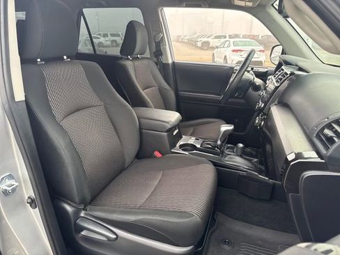 Used 2021 Toyota 4Runner TRD Off-Road image 10