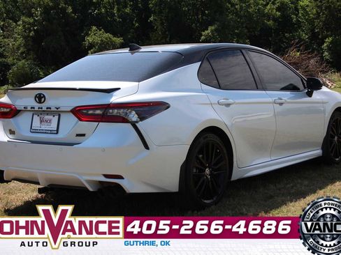 Used 2022 Toyota Camry XSE w/ Navigation Package FWD image 10