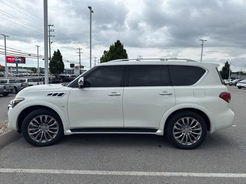 Used 2016 INFINITI QX80 4WD w/ Deluxe Technology Package image 1