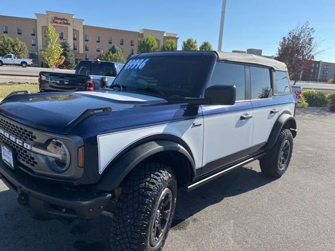Used 2021 Ford Bronco Badlands image 4