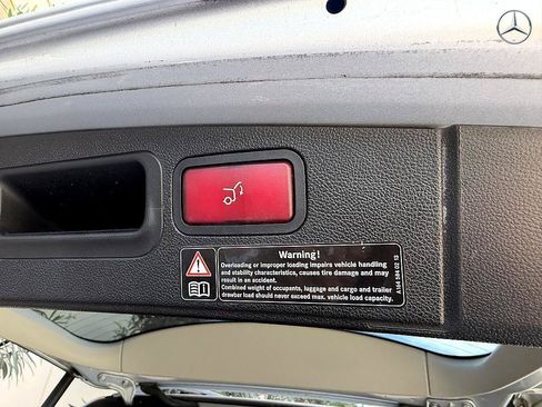 Used 2008 Mercedes-Benz ML 550 4MATIC image 23