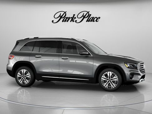 New 2026 Mercedes-Benz GLB 250 image 29