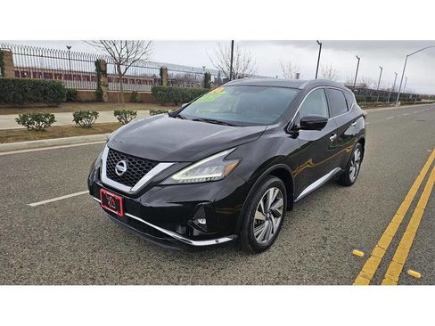 Used 2020 Nissan Murano SL image 3