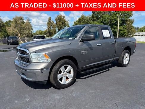 Used 2013 RAM 1500 Classic SLT w/ Premium Display Pkg RWD image 3