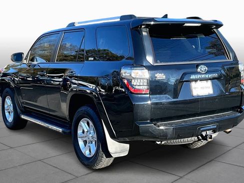 Certified 2021 Toyota 4Runner SR5 image 10
