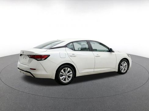 Used 2025 Nissan Sentra S FWD image 10