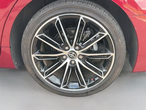 Used 2020 Toyota Avalon Touring w/ Advanced Safety Package FWD image 30