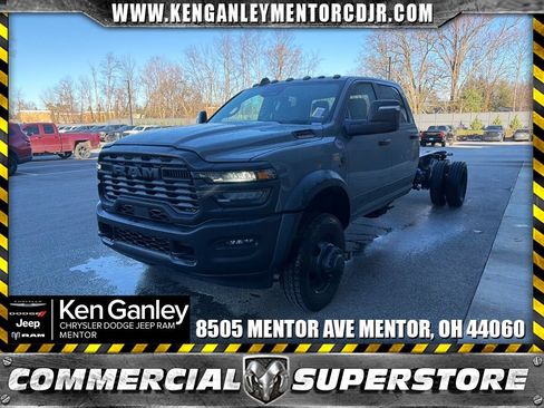 New 2026 RAM 5500 Tradesman AWD/4WD image 3