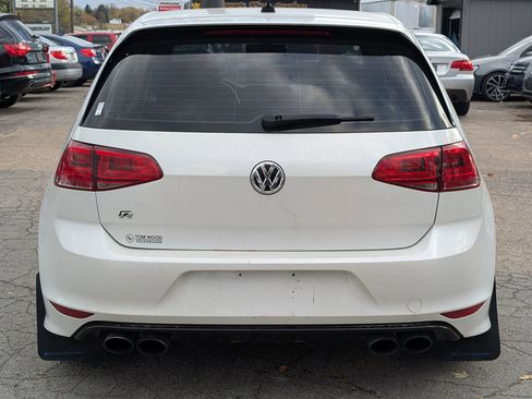 Used 2016 Volkswagen Golf 4-Door image 5