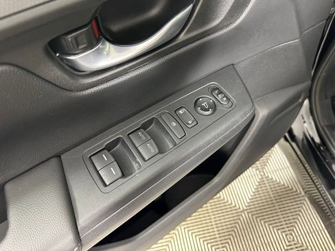 Used 2023 Honda CR-V EX image 11