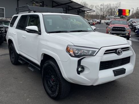 Used 2023 Toyota 4Runner SR5 Premium w/ Moonroof Package image 11