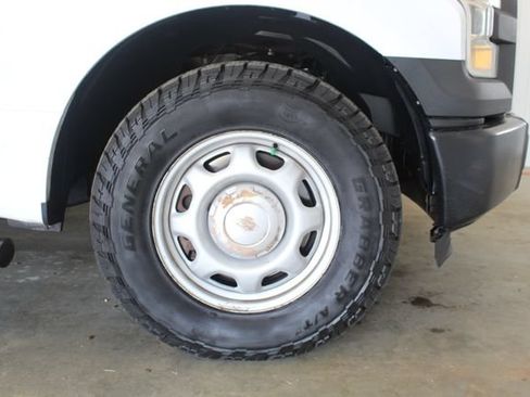 Used 2015 Ford F150 XL w/ Equipment Group 101A Mid RWD image 25