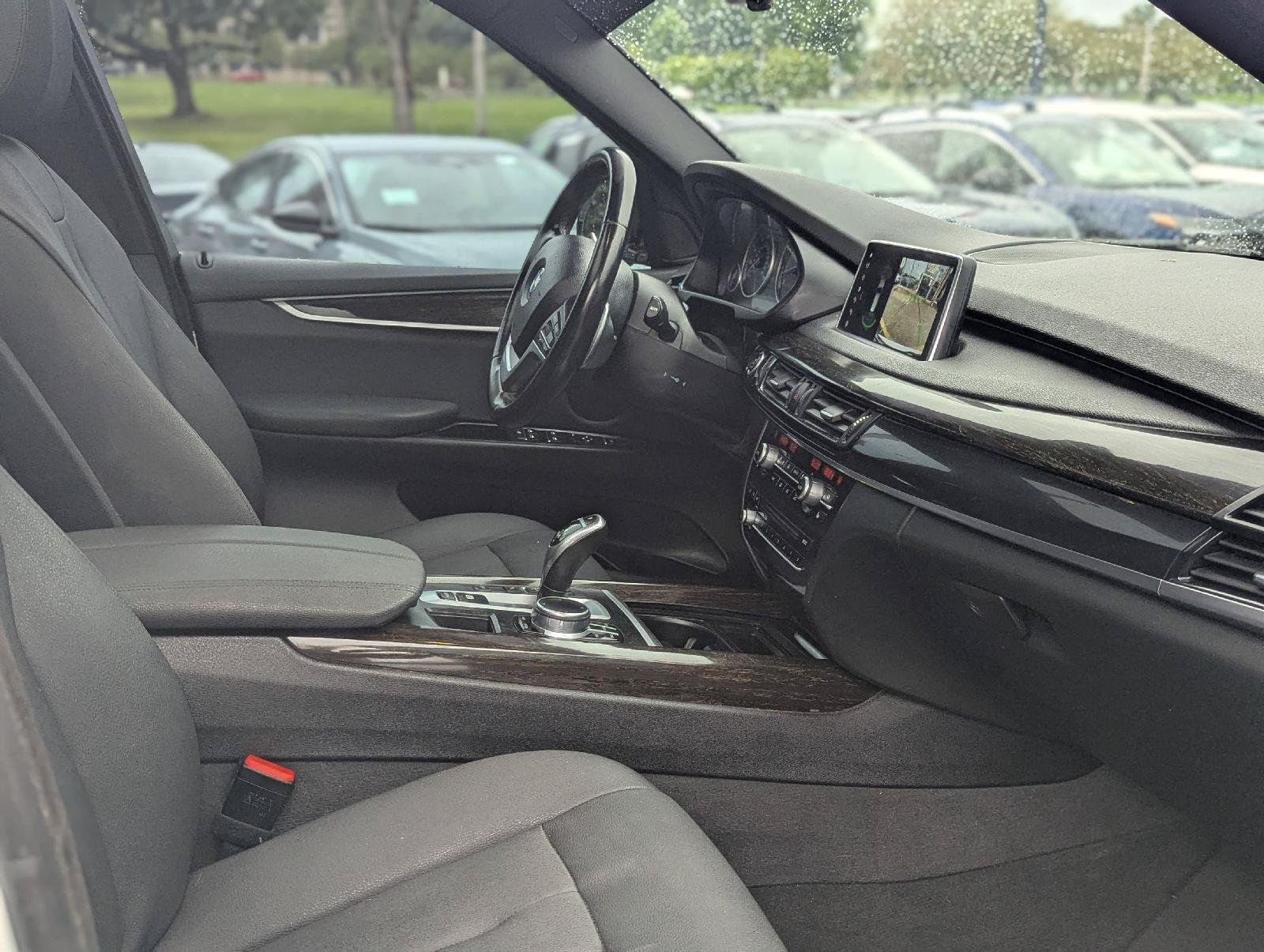 Used 2018 BMW X5 xDrive35i w/ Premium Package AWD/4WD image 23