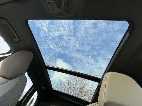 Used 2025 Audi Q5 Premium Plus AWD/4WD image 31