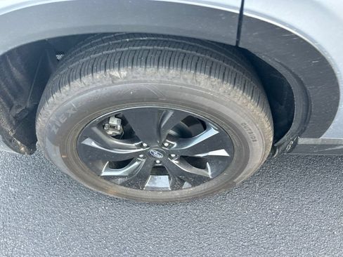 Certified 2026 Subaru Ascent Premium AWD/4WD image 10