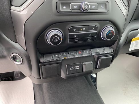 New 2025 Chevrolet Silverado 1500 Custom Trail Boss w/ Dark Appearance Package image 15