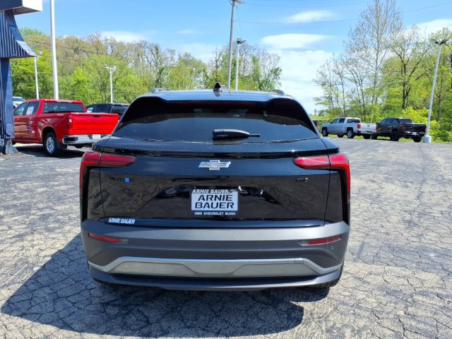 Used 2025 Chevrolet Blazer EV LT FWD image 8