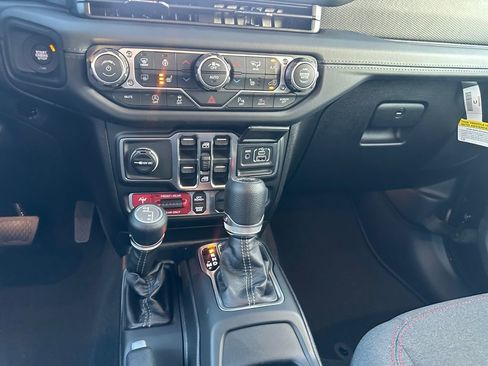 New 2026 Jeep Wrangler Rubicon image 11