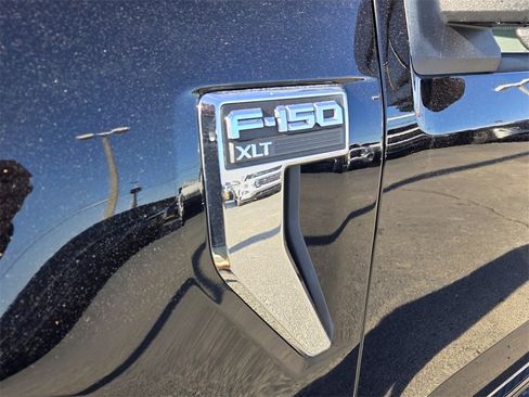 Used 2022 Ford F150 XLT w/ Equipment Group 302A High image 15