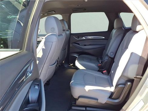 Used 2024 Buick Enclave Premium image 15