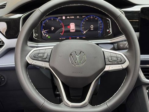 New 2025 Volkswagen Taos SEL image 24