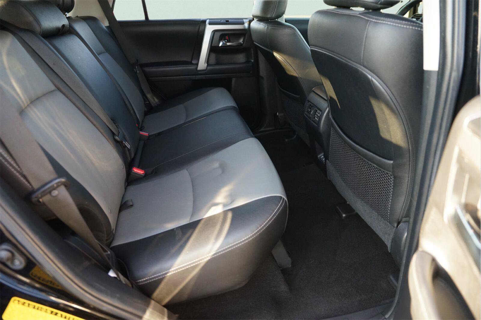 Used 2021 Toyota 4Runner SR5 Premium AWD/4WD image 15