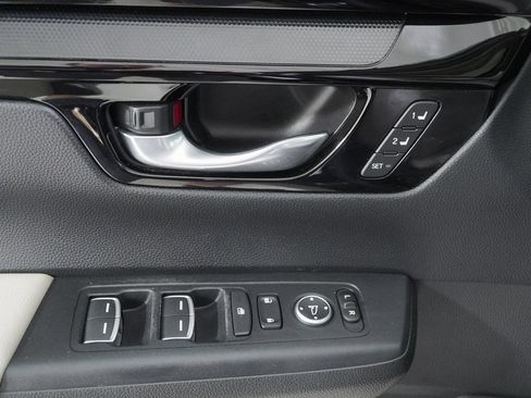 Used 2024 Honda CR-V EX-L image 19
