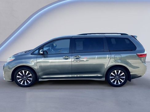 Used 2019 Toyota Sienna Limited Premium w/ Carpet Mat Package AWD/4WD image 1