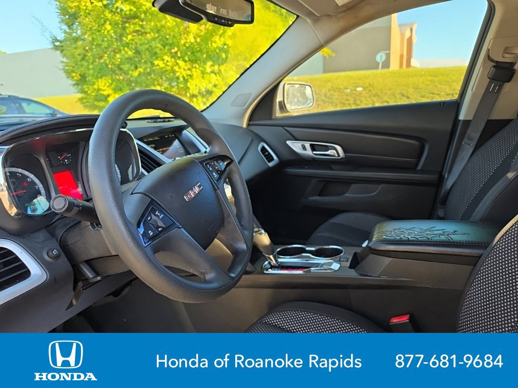 Used 2017 GMC Terrain SLE AWD/4WD image 9